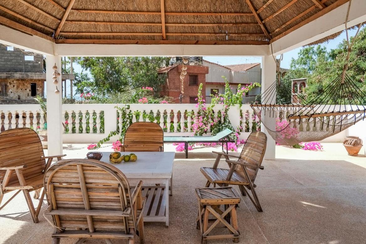 Keur Dofie Bed & Breakfast Toubab Dialaw Exterior photo