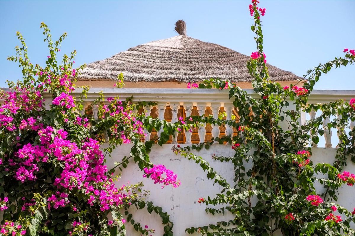 Keur Dofie Bed & Breakfast Toubab Dialaw Exterior photo