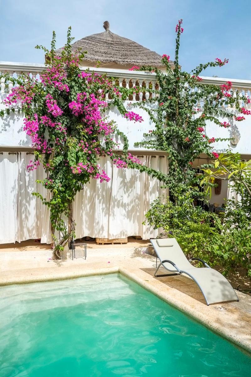 Keur Dofie Bed & Breakfast Toubab Dialaw Exterior photo